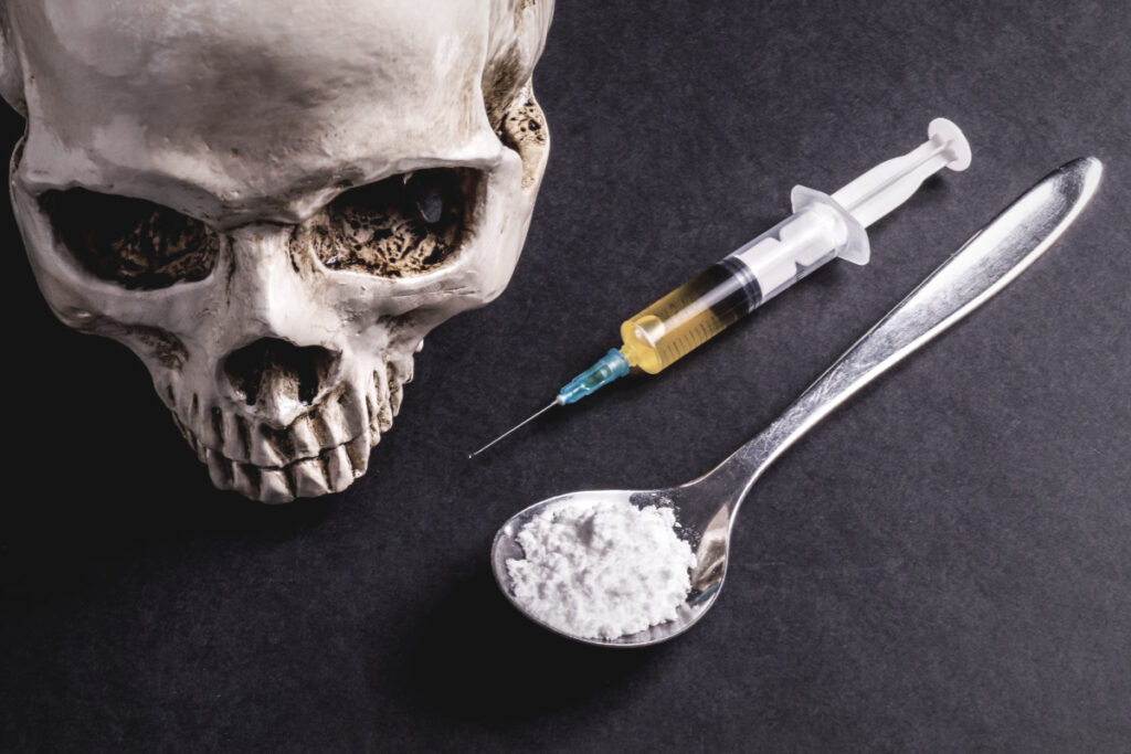 cocaine needle and skull extinction behavior